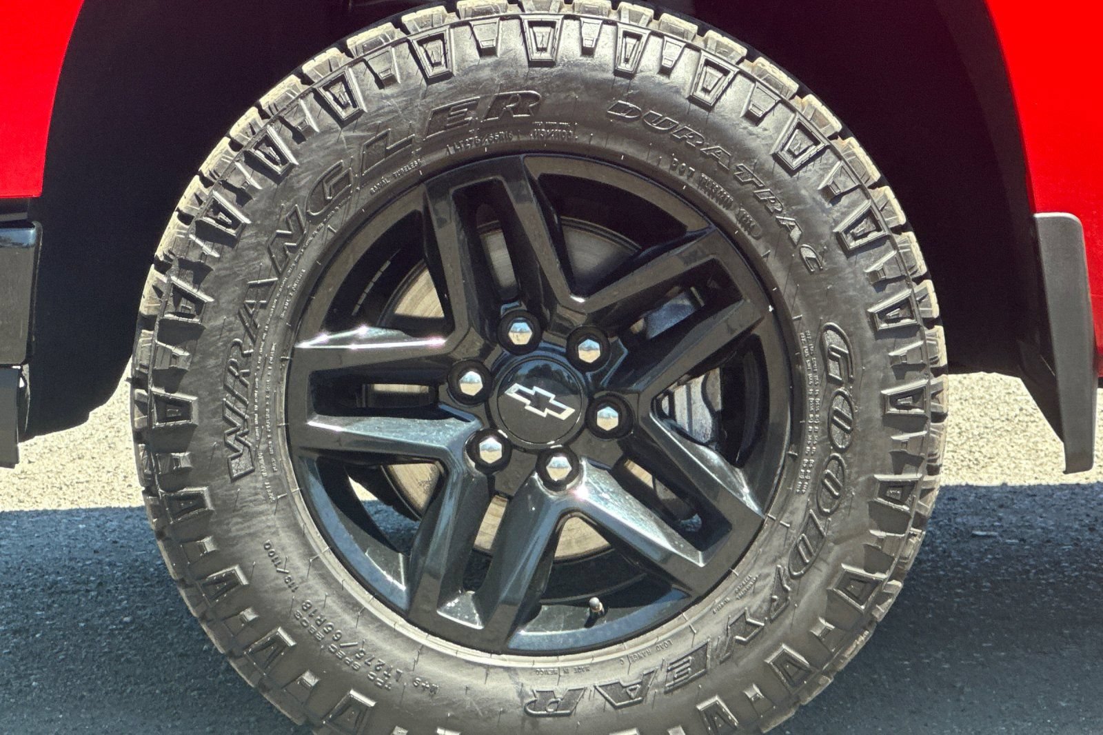 Used 2021 Chevrolet Silverado 1500 LT Trail Boss w/ Convenience Package II AWD/4WD image 44