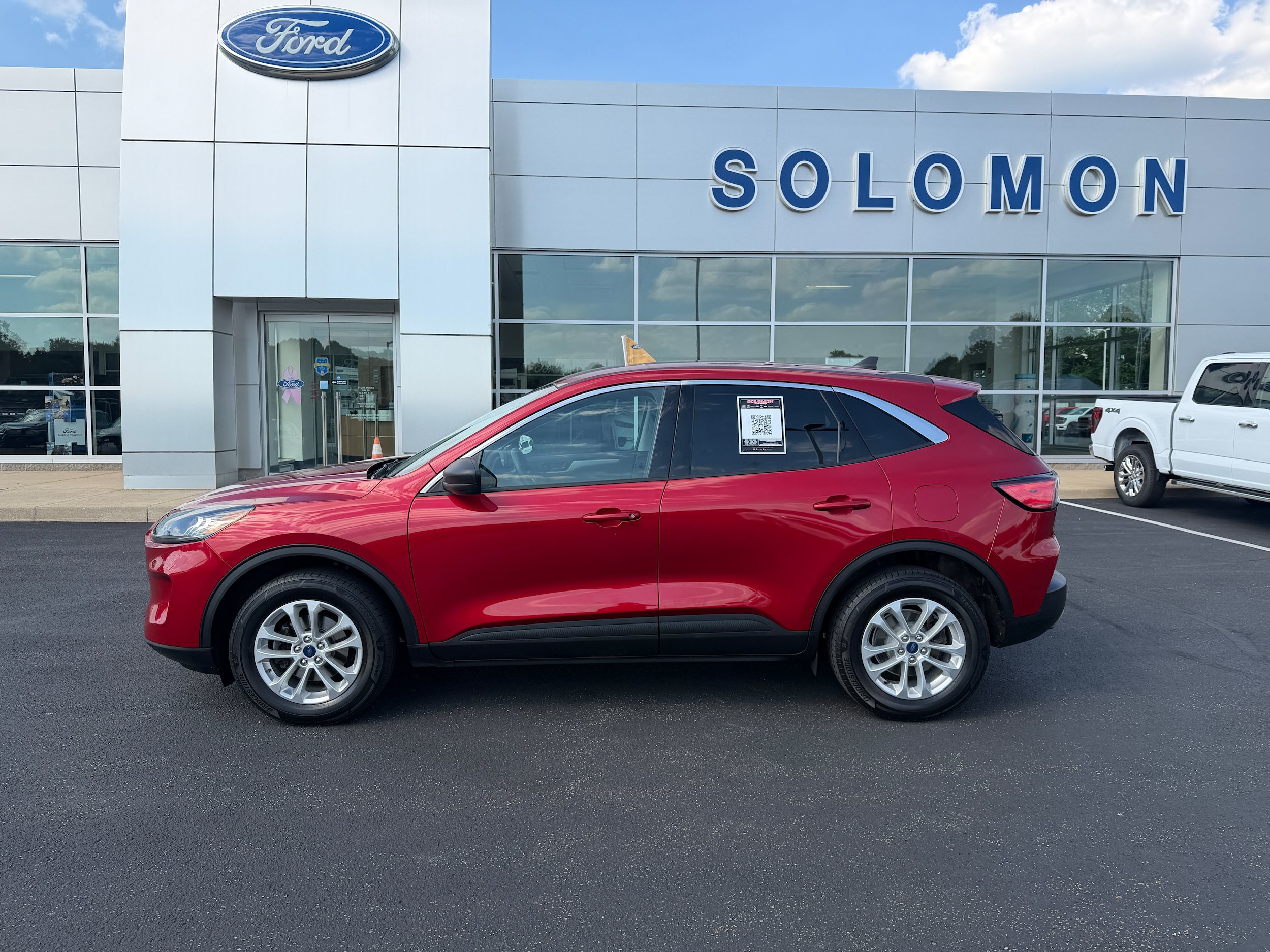 Certified 2022 Ford Escape SE AWD/4WD image 9