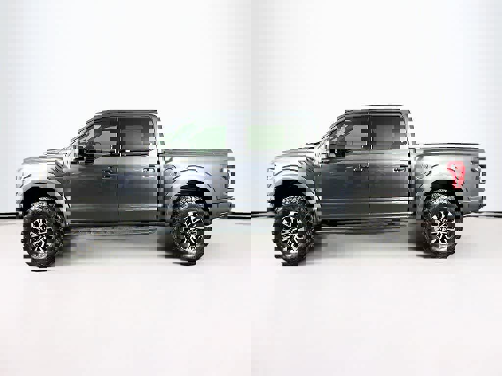 Certified 2019 Ford F150 Raptor w/ Equipment Group 802A Luxury image 2