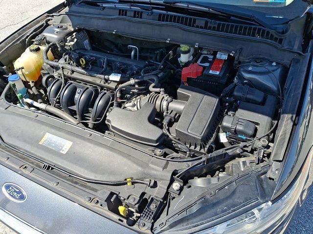 Certified 2017 Ford Fusion SE FWD image 29