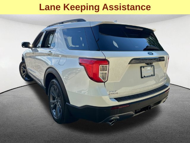Certified 2023 Ford Explorer XLT w/ Equipment Group 202A AWD/4WD image 11