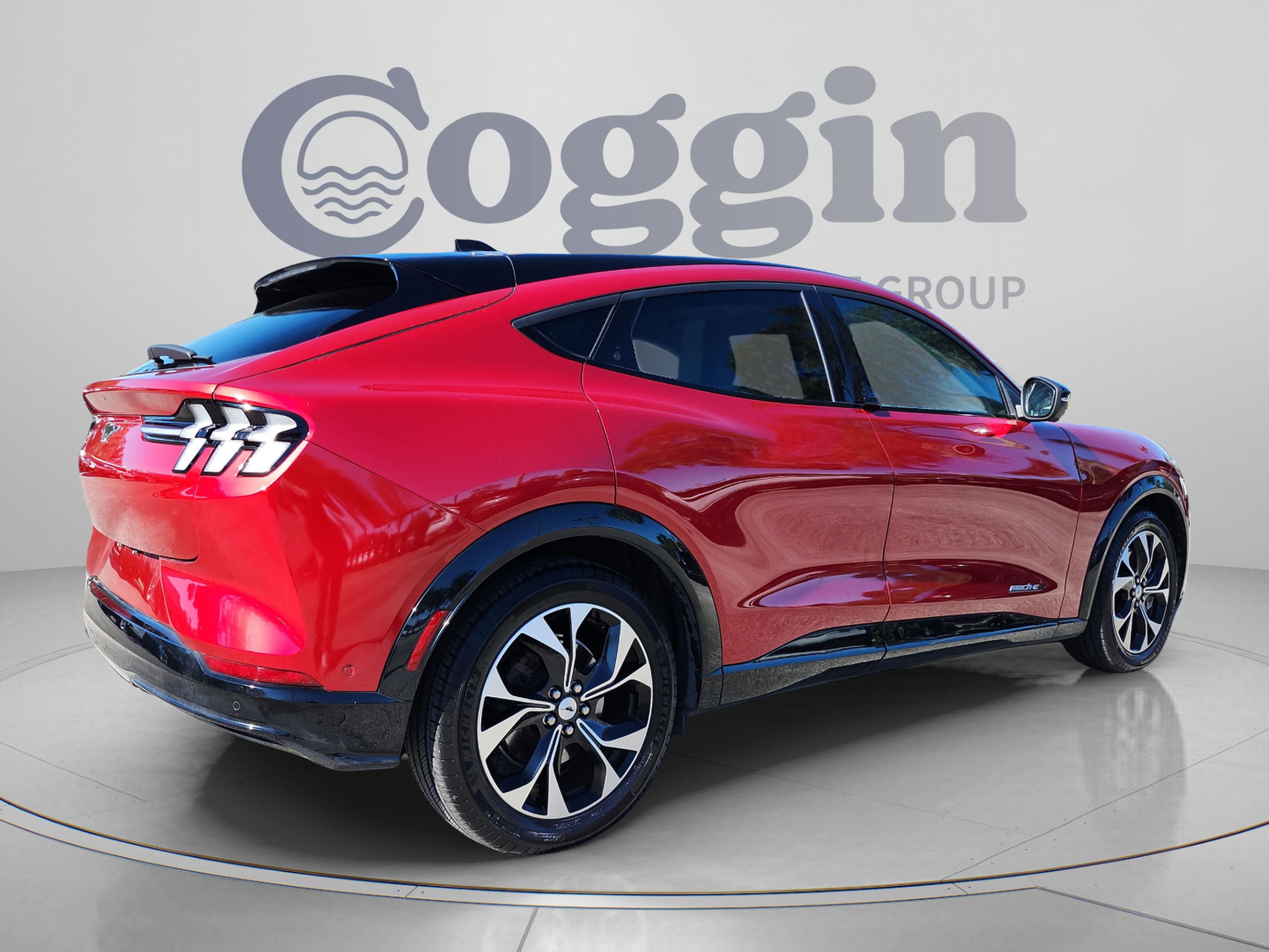 Certified 2022 Ford Mustang Mach-E Premium RWD image 5