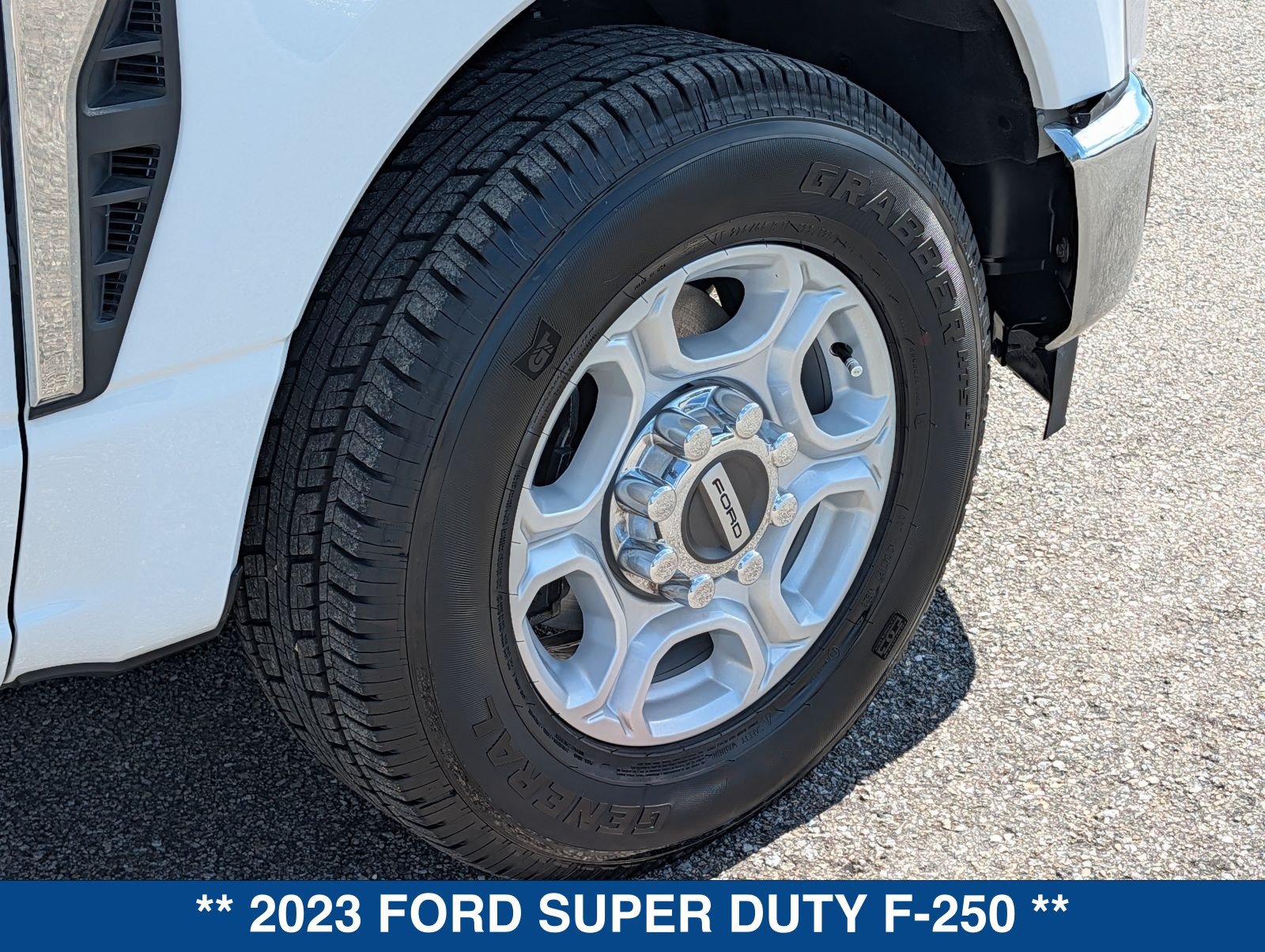 Certified 2023 Ford F250 XL w/ XL Chrome Package RWD image 12