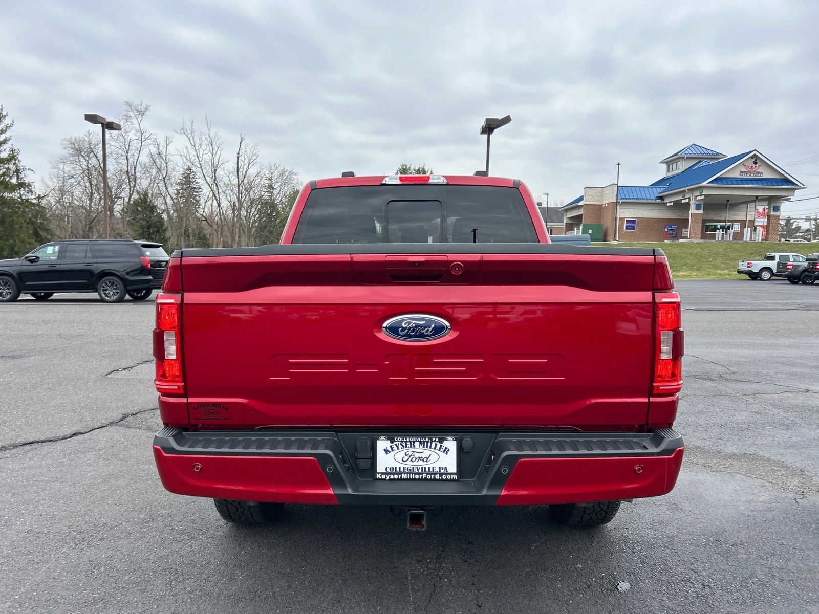 Certified 2022 Ford F150 XLT w/ Equipment Group 302A High image 11