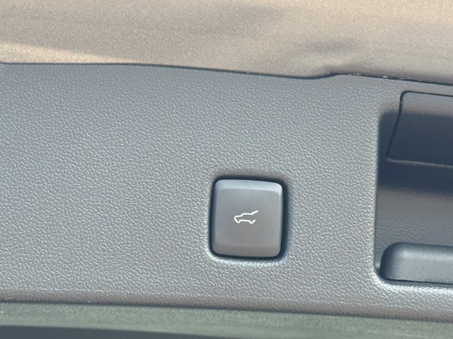 Certified 2023 Ford Escape Active AWD/4WD image 27