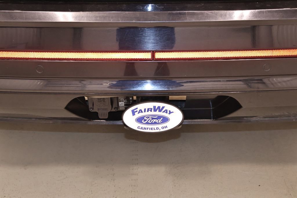 Used 2022 Volkswagen Atlas SEL R-Line AWD/4WD image 42