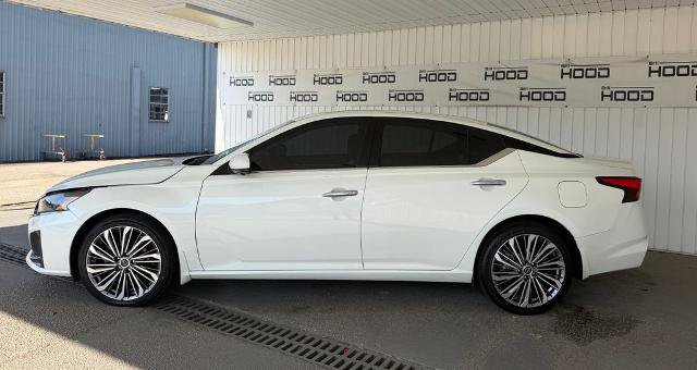 Used 2023 Nissan Altima 2.5 SL AWD/4WD image 26