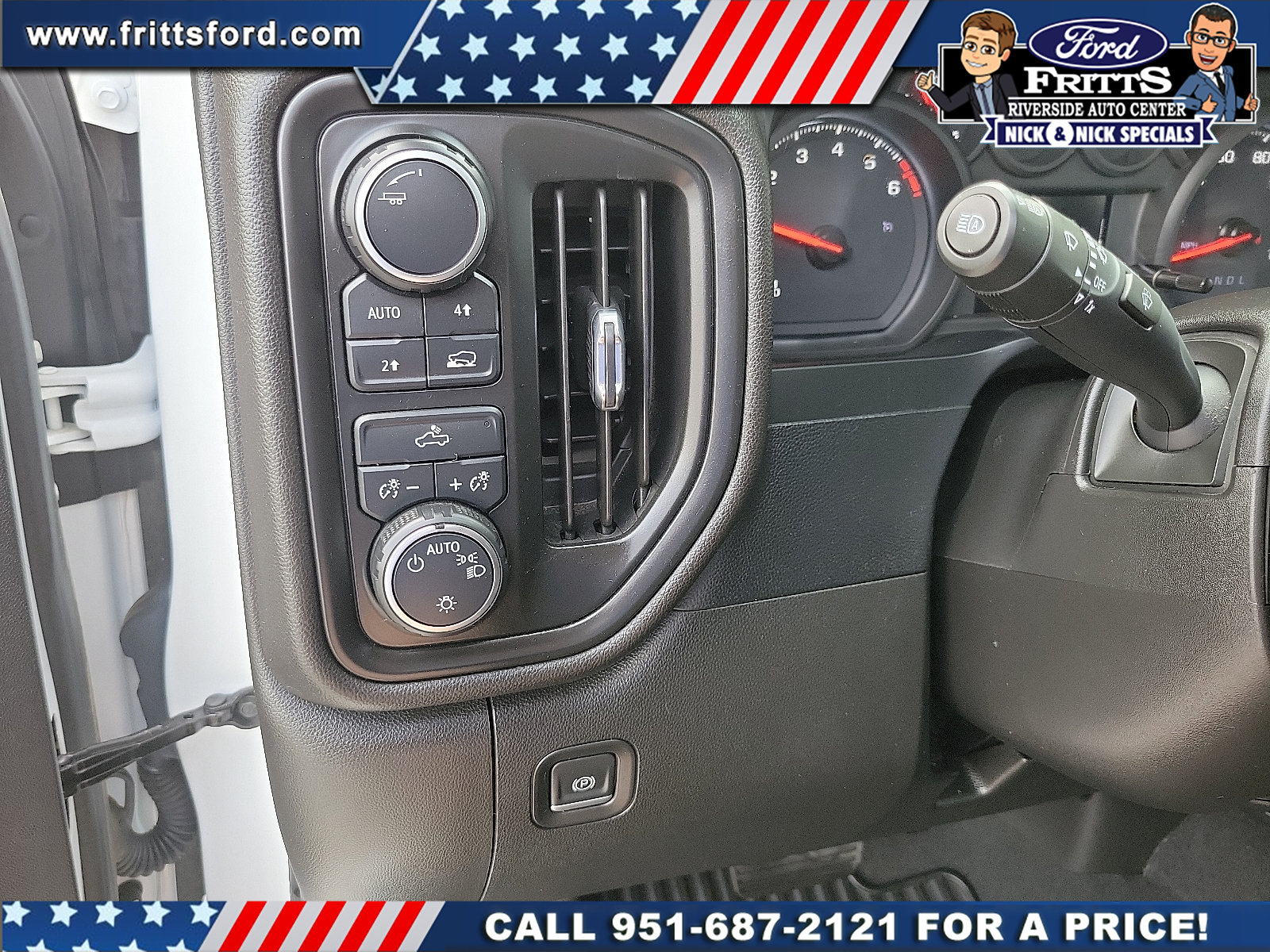 Used 2023 Chevrolet Silverado 1500 Custom AWD/4WD image 10