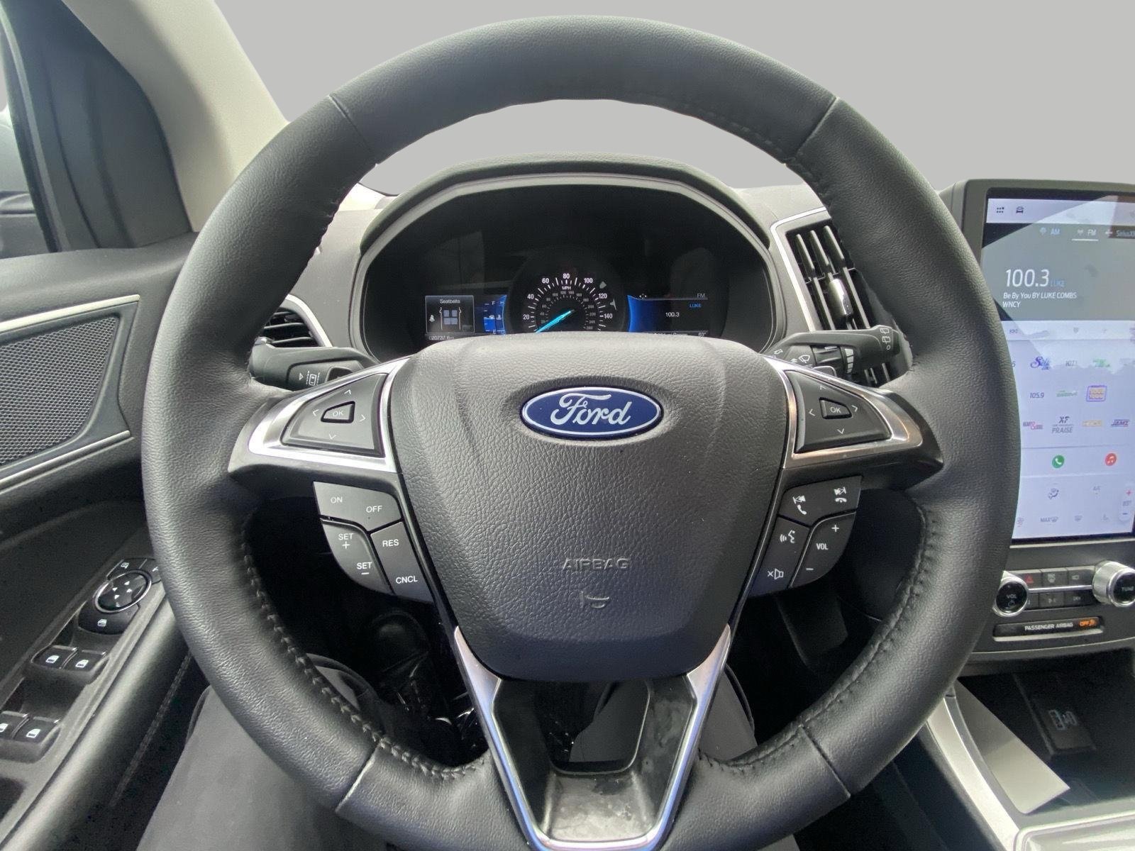 Certified 2024 Ford Edge SEL w/ Convenience Package AWD/4WD image 14