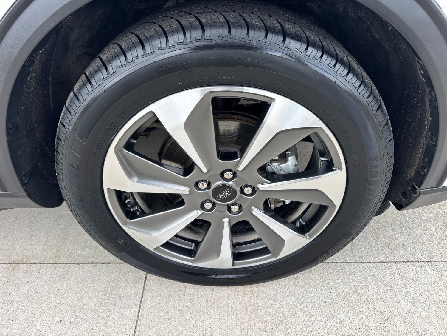 Certified 2023 Ford Escape Platinum AWD/4WD image 21