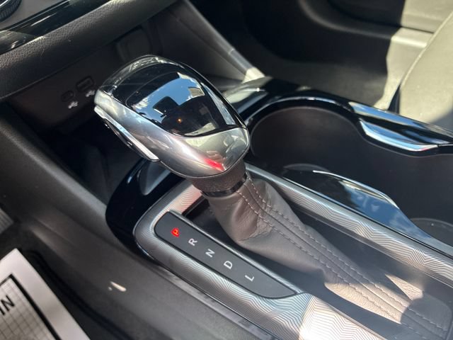 Used 2024 Buick Envista Sport Touring w/ Convenience I Package FWD image 16