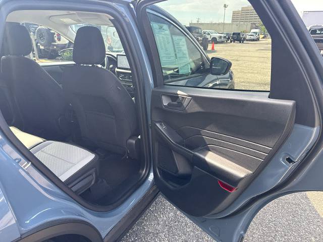 Certified 2023 Ford Escape Active w/ Tech Pack #1 AWD/4WD image 9