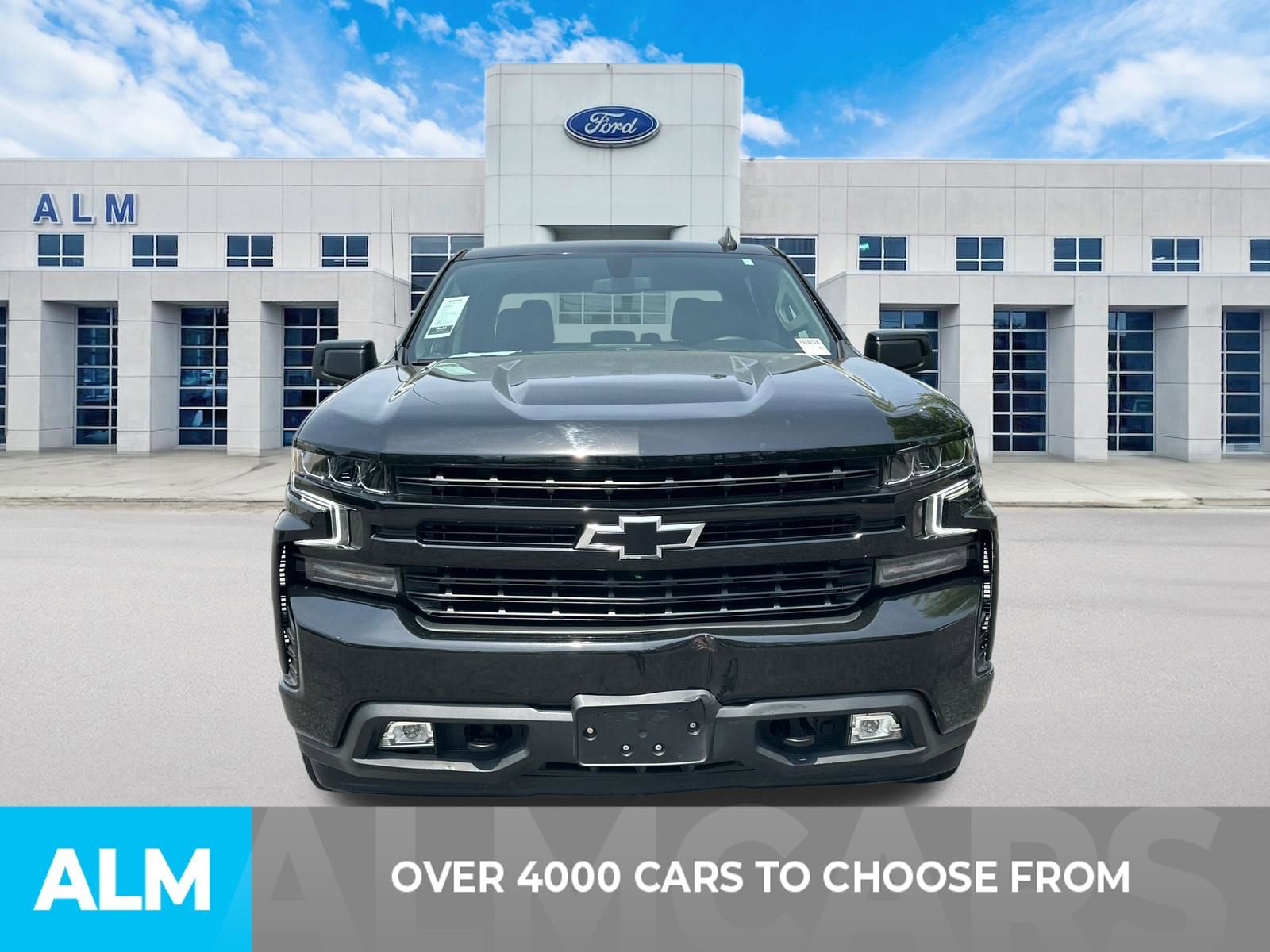 Used 2022 Chevrolet Silverado 1500 RST image 2