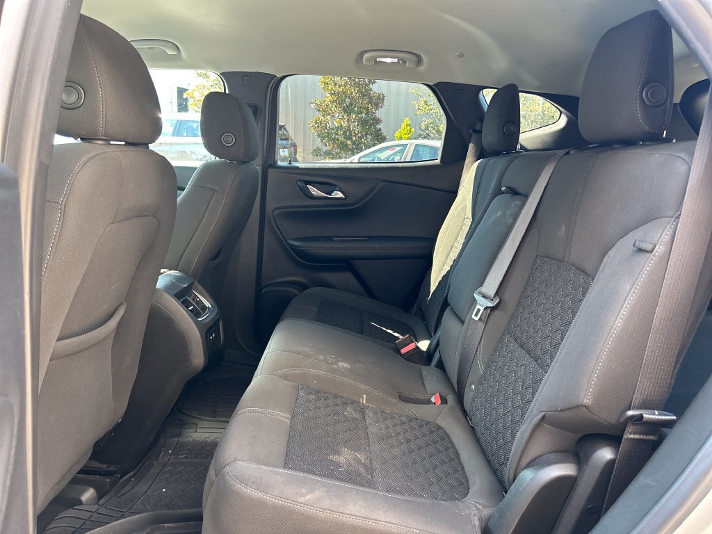 Used 2019 Chevrolet Blazer LT FWD image 13