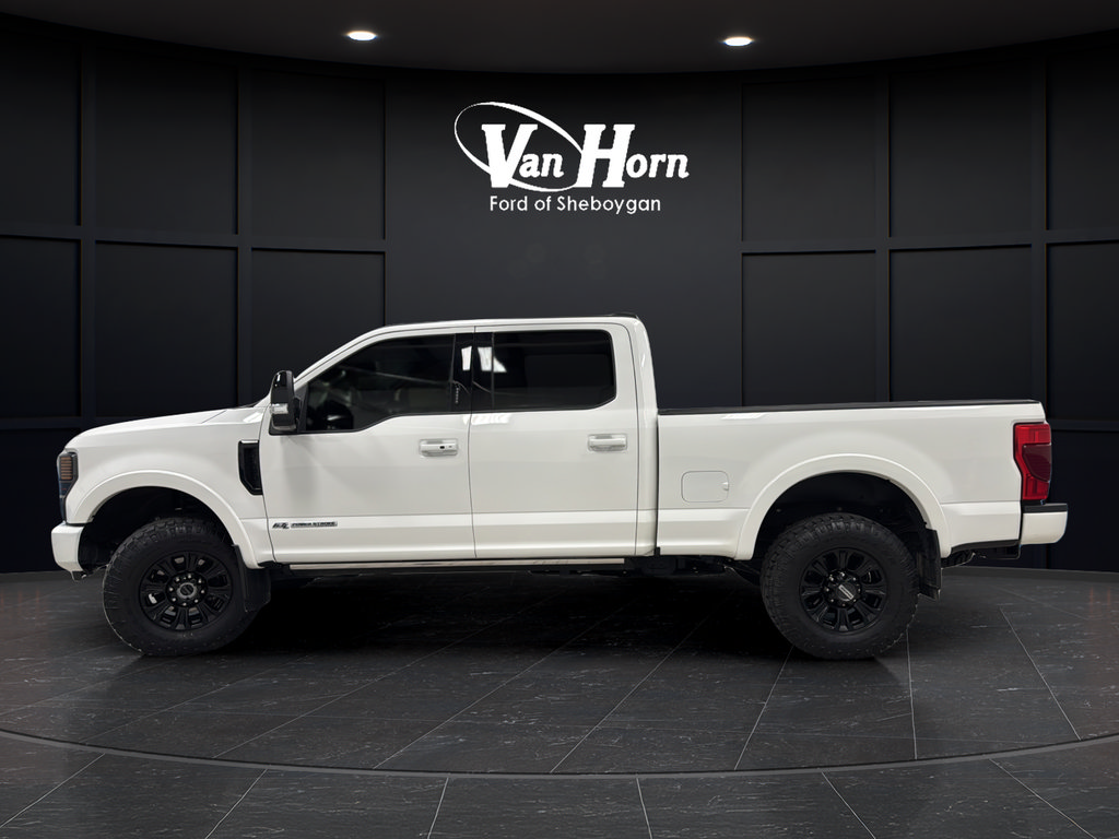 Certified 2022 Ford F350 Lariat w/ Tremor Off-Road Package AWD/4WD image 4