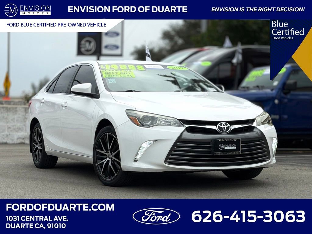 Used 2017 Toyota Camry LE image 1
