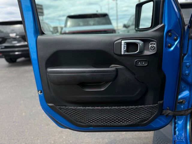 Used 2022 Jeep Gladiator Sport AWD/4WD image 10