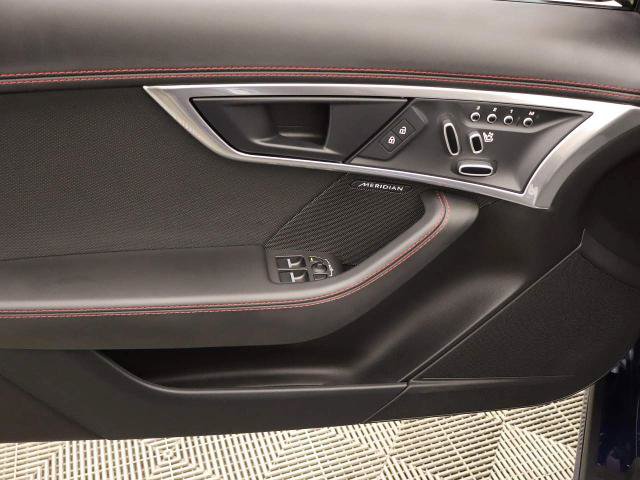 Used 2023 Jaguar F-TYPE R-Dynamic AWD/4WD image 21