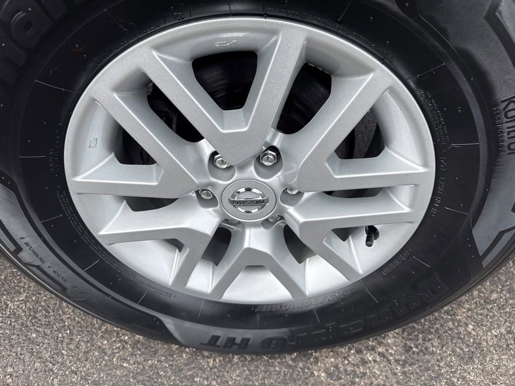 Used 2020 Nissan Frontier SV image 48