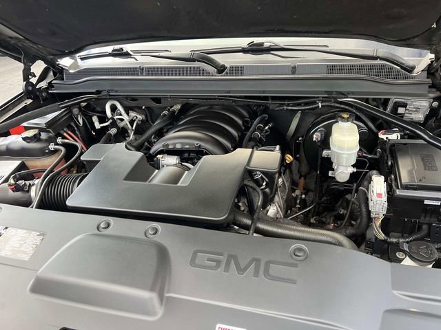 Used 2019 GMC Yukon XL Denali w/ Open Road Package AWD/4WD image 10