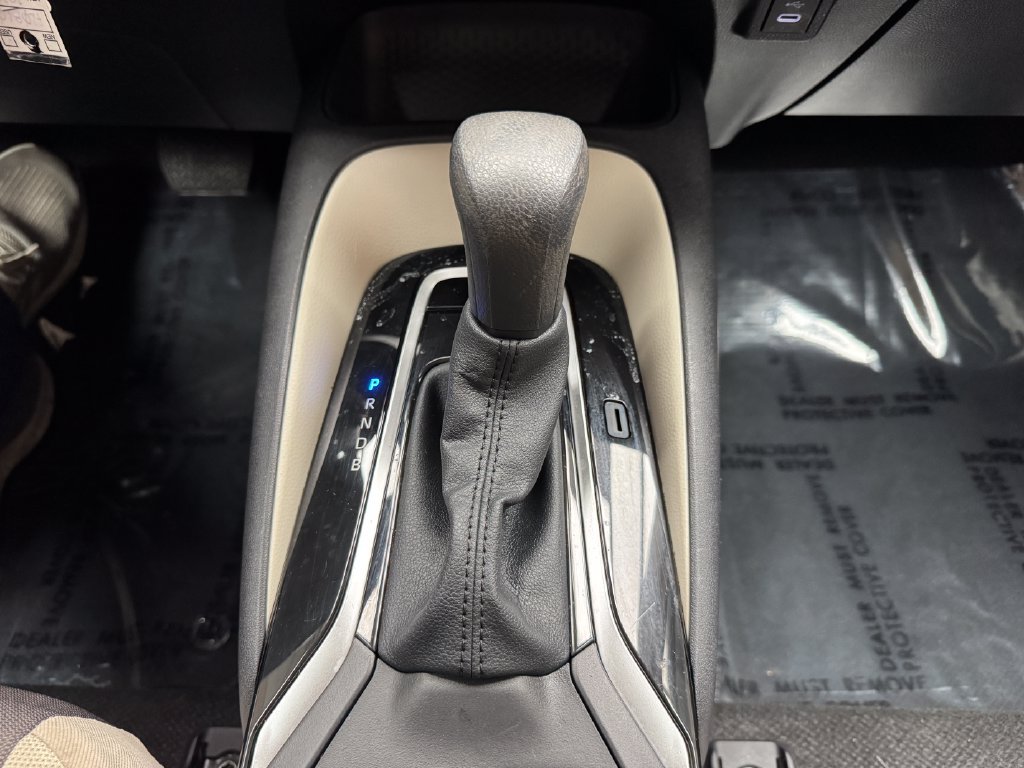 Used 2026 Toyota Corolla LE FWD image 19
