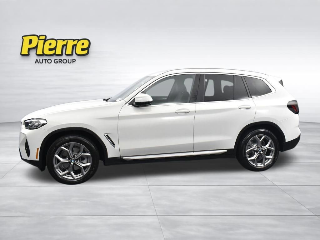Used 2024 BMW X3 xDrive30i image 3