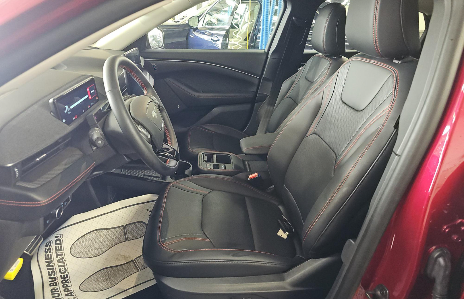 Certified 2025 Ford Mustang Mach-E Premium w/ Sport Appearance Package AWD/4WD image 8