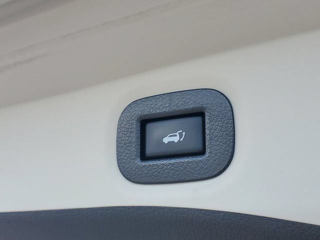 Used 2020 Nissan Rogue SV AWD/4WD image 9