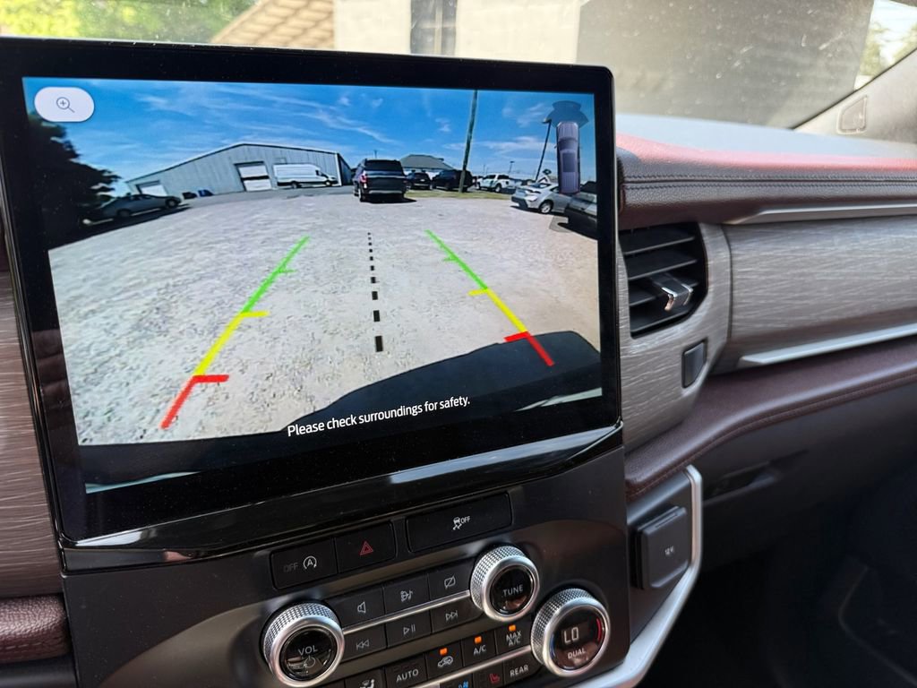 Certified 2024 Ford Expedition Limited image 21