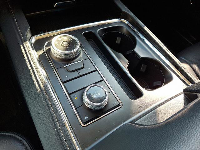 Certified 2024 Ford Expedition Max XLT image 15