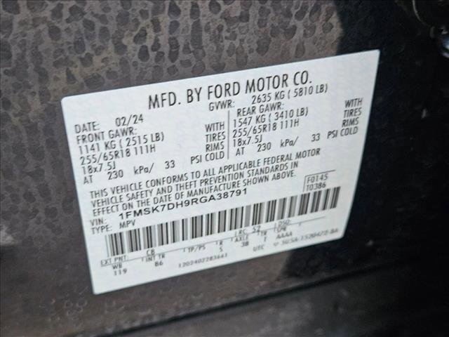 Certified 2024 Ford Explorer XLT RWD image 25