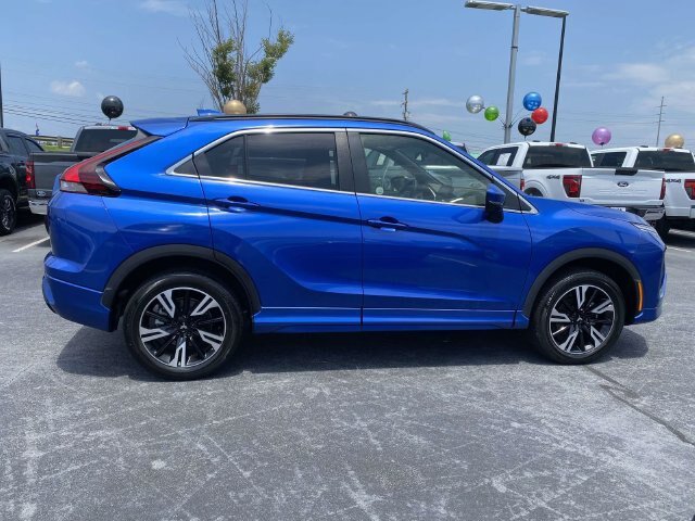 Used 2024 Mitsubishi Eclipse Cross SEL AWD/4WD image 8