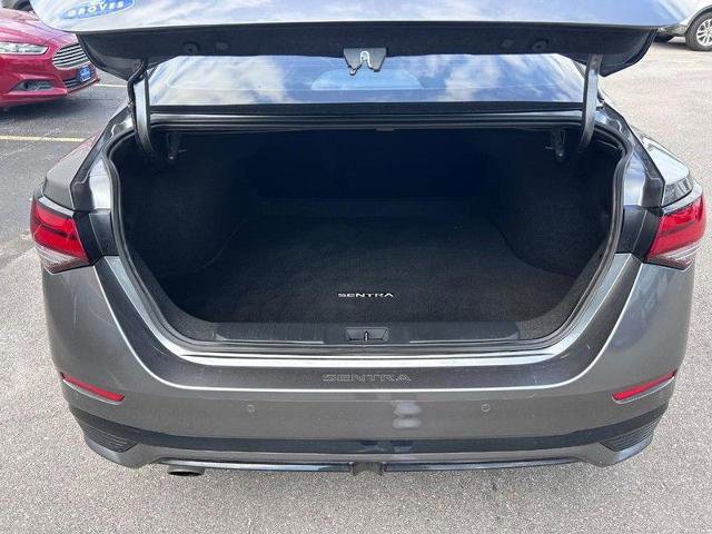 Used 2025 Nissan Sentra SR w/ SR Premium Package image 7