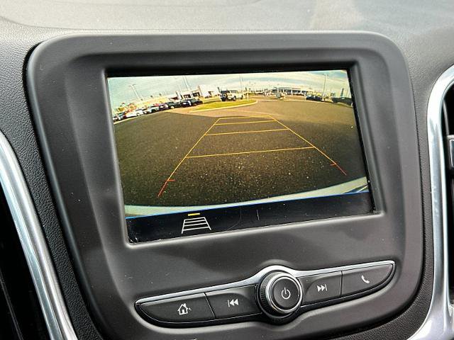 Used 2019 Chevrolet Equinox LT image 18