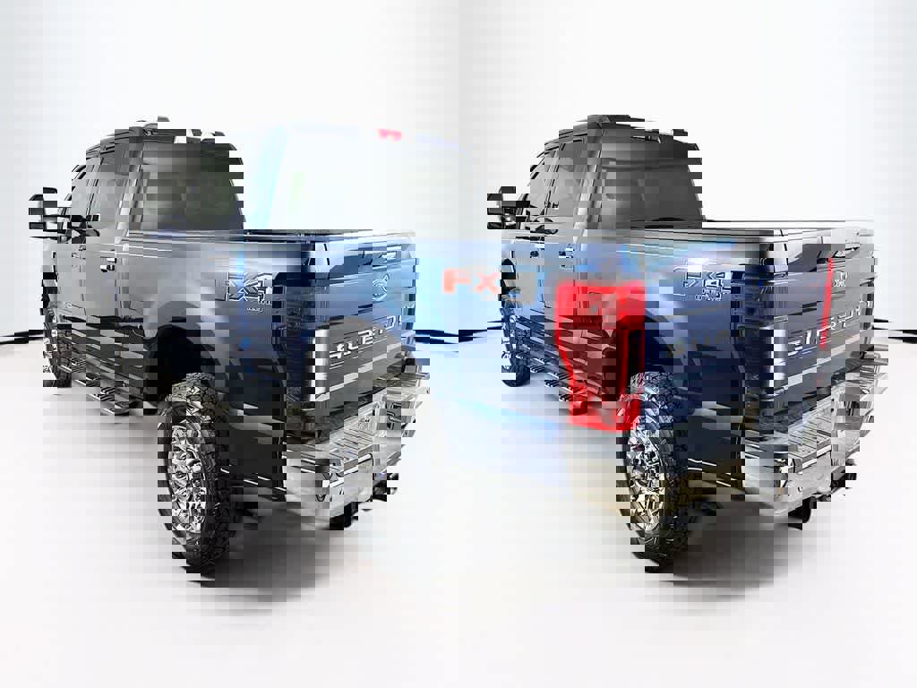 Certified 2020 Ford F250 XLT w/ XLT Premium Package image 3