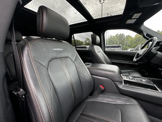Certified 2023 Ford Expedition Platinum AWD/4WD image 35
