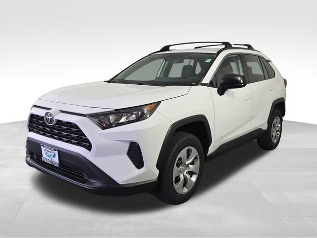 Used 2021 Toyota RAV4 LE w/ Carpet Mat Package (TMS) FWD image 3