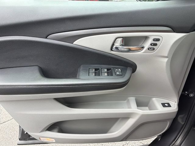 Used 2023 Honda Ridgeline RTL-E image 22