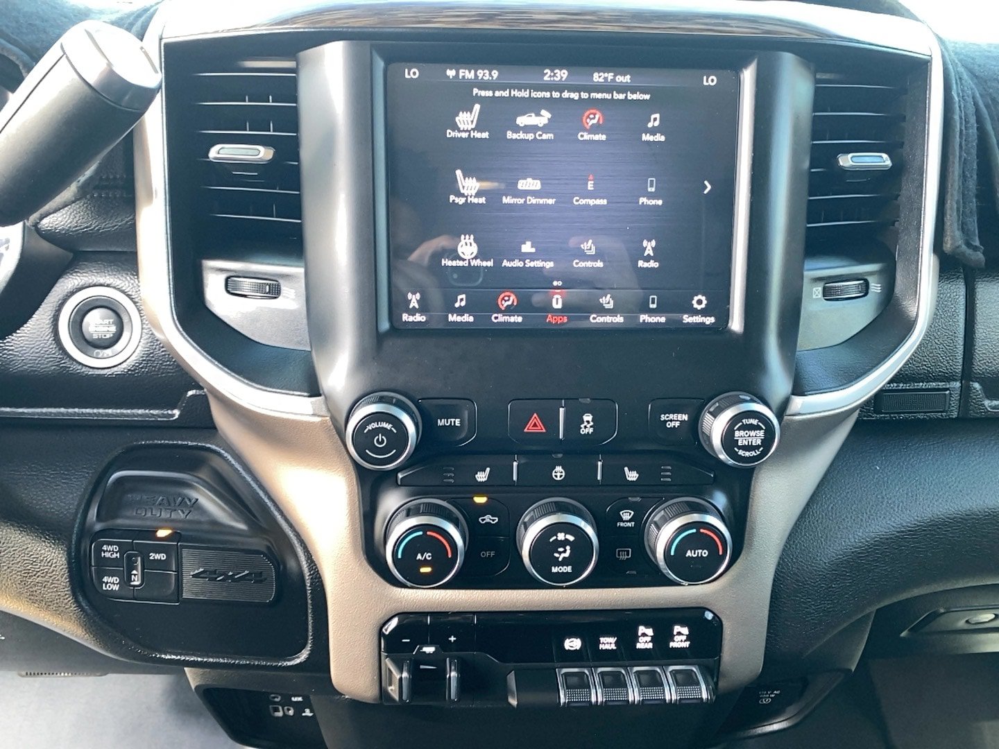 Used 2020 RAM 2500 Laramie AWD/4WD image 16