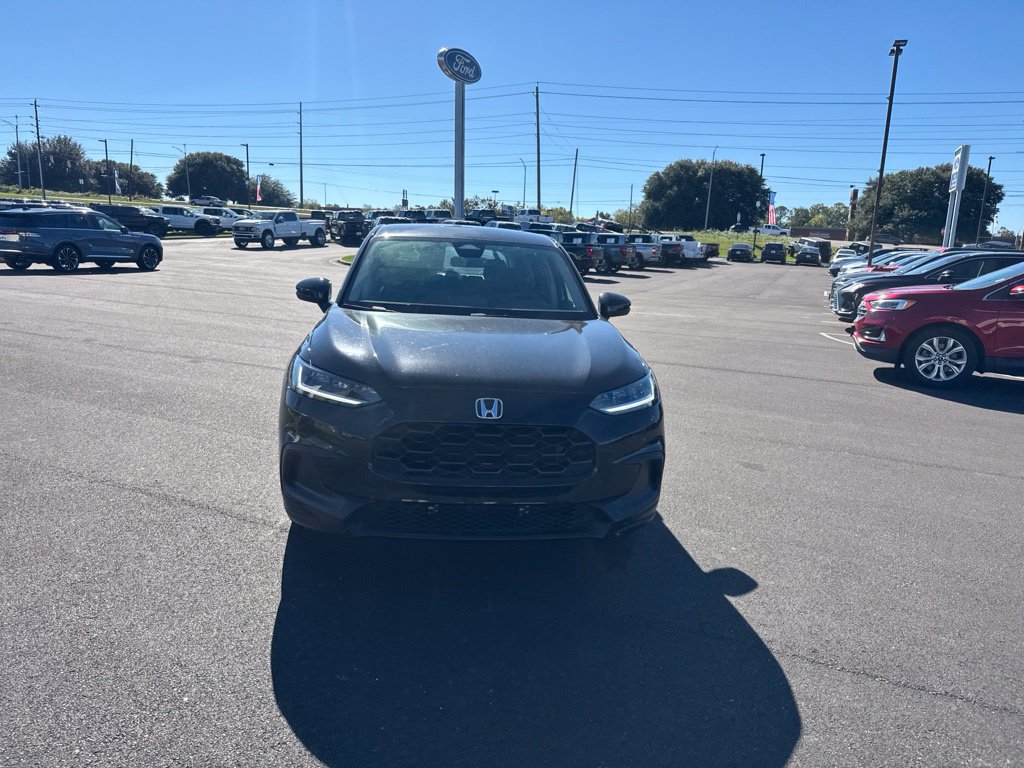 Used 2024 Honda HR-V LX image 3