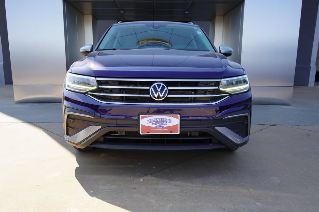 Used 2024 Volkswagen Tiguan SE AWD/4WD image 4
