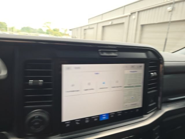 Certified 2025 Ford F250 Lariat w/ Lariat Ultimate Package AWD/4WD image 10