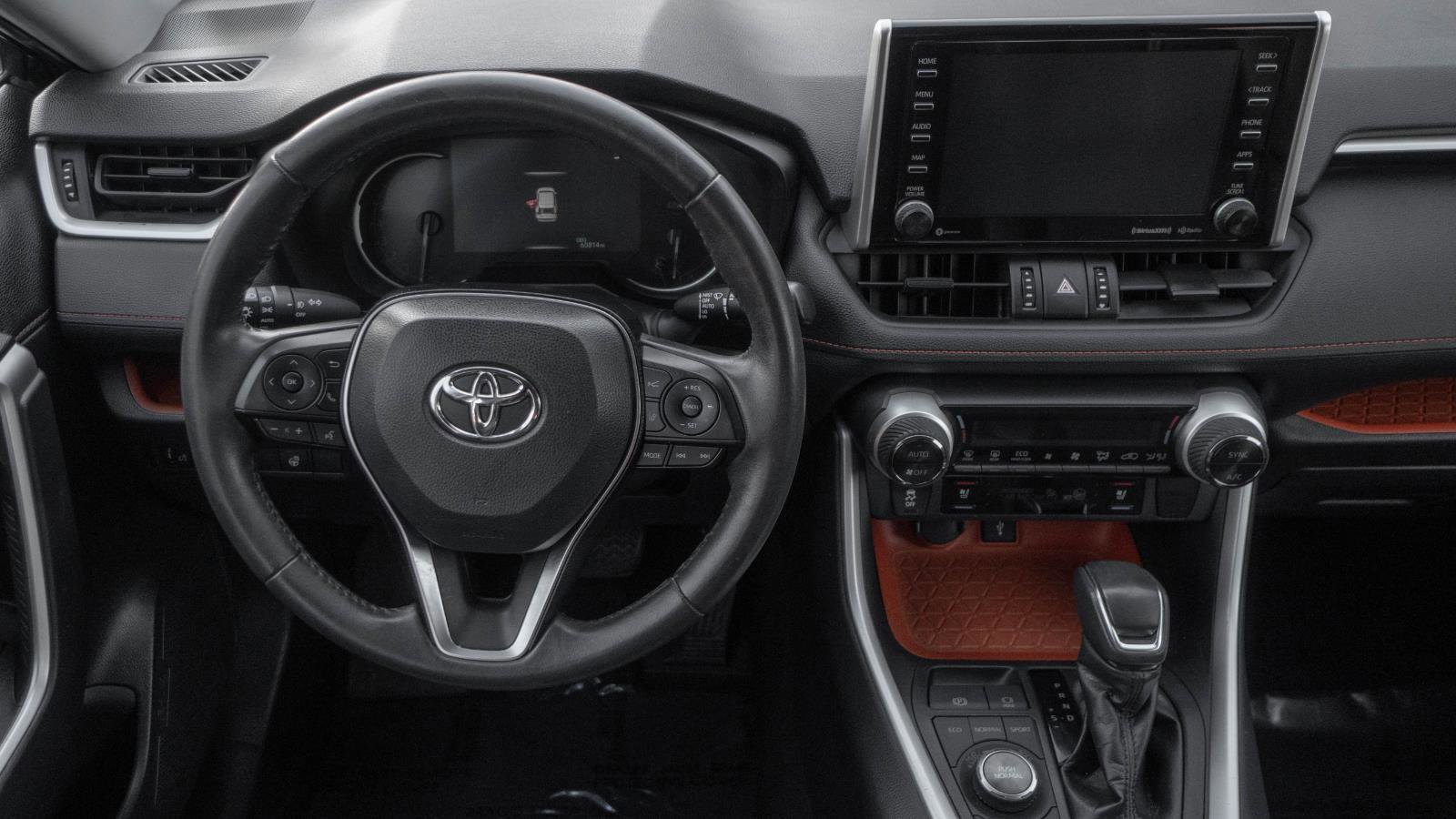 Used 2020 Toyota RAV4 Adventure image 12