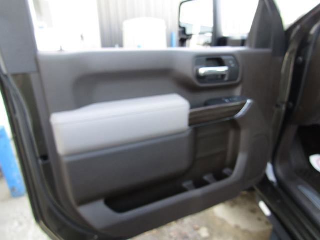 Used 2022 Chevrolet Silverado 3500 LT w/ Convenience Package AWD/4WD image 19