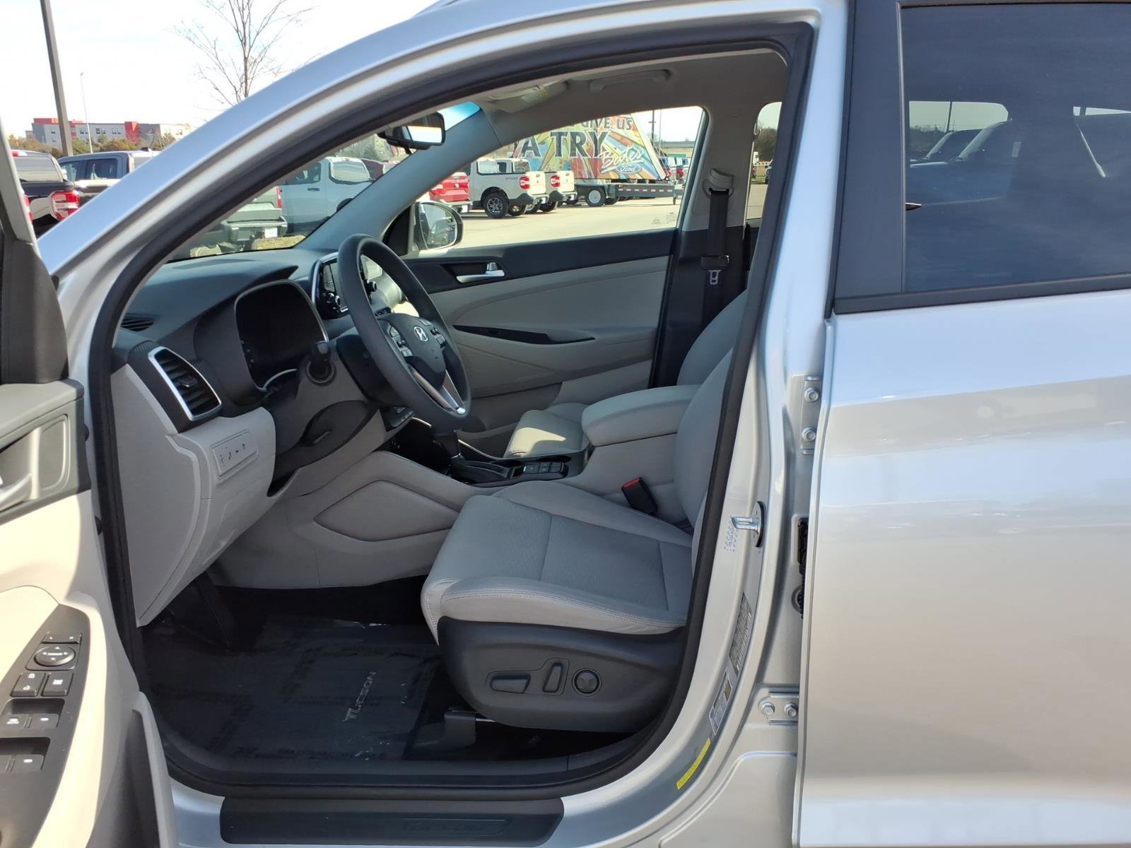 Used 2019 Hyundai Tucson SEL image 11