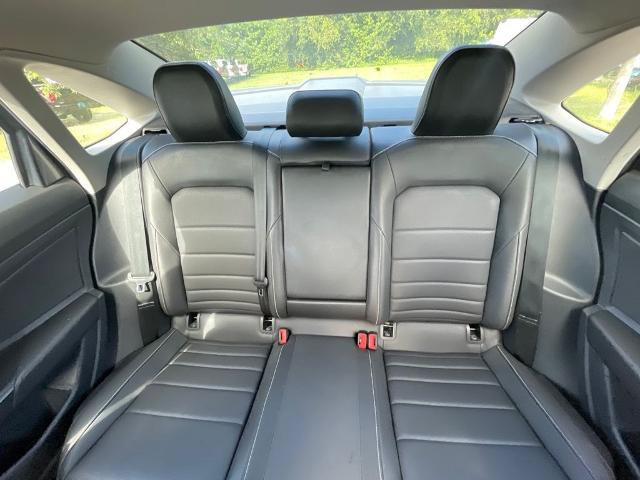 Used 2024 Volkswagen Jetta SE FWD image 9