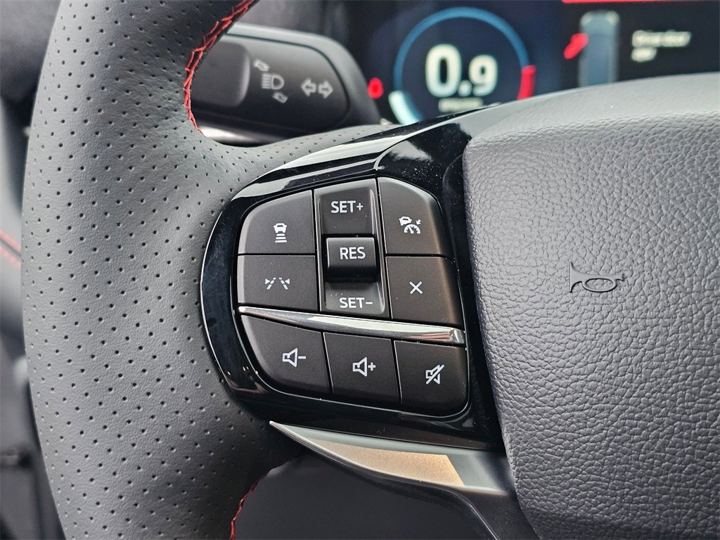 Certified 2026 Ford Explorer ST-Line w/ ST-Line Street Pack image 28