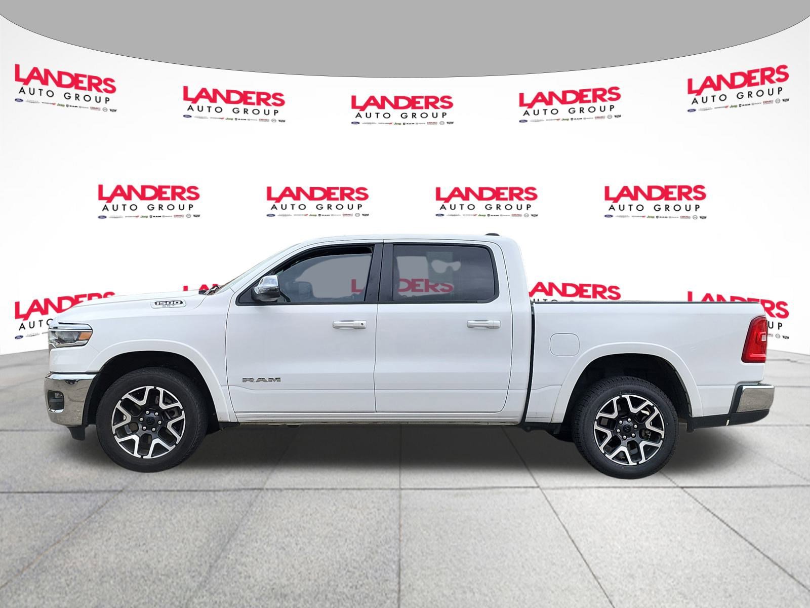 Used 2025 RAM 1500 Laramie image 6