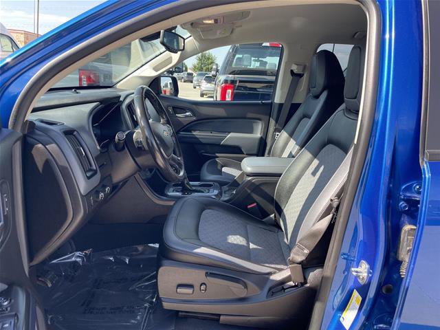 Used 2019 Chevrolet Colorado Z71 AWD/4WD image 17