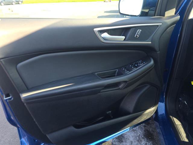 Certified 2024 Ford Edge SEL w/ Convenience Package AWD/4WD image 15